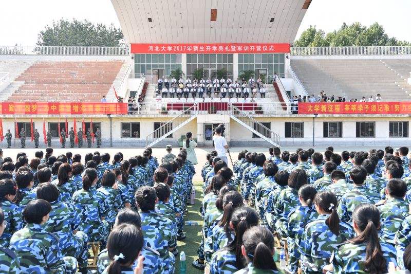 1校本部开学典礼现场