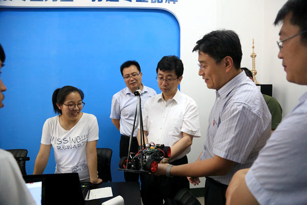 走访蓝海工作室